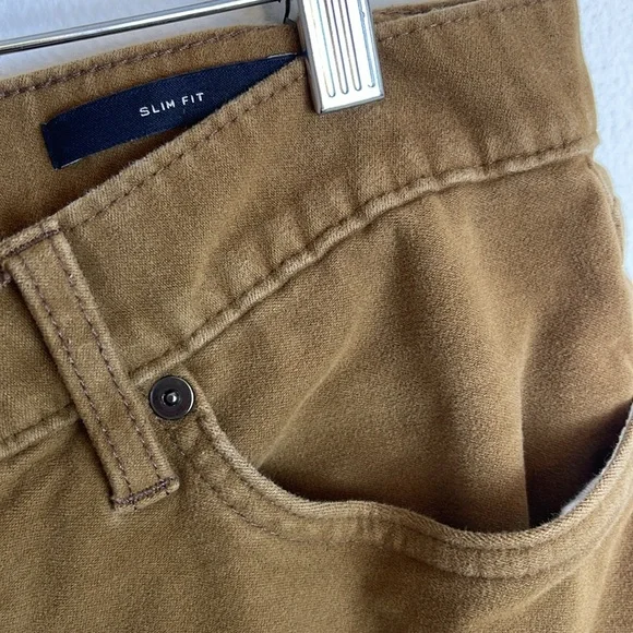 Banana Republic Brushed Traveler Slim fit pants 33 X 34